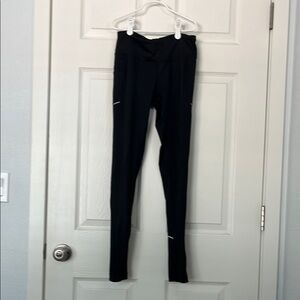 Nordstrom Zella Black Athletic Leggings with Pocket